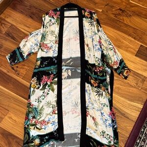 Zara Basic Collection Black and Gray Kimono